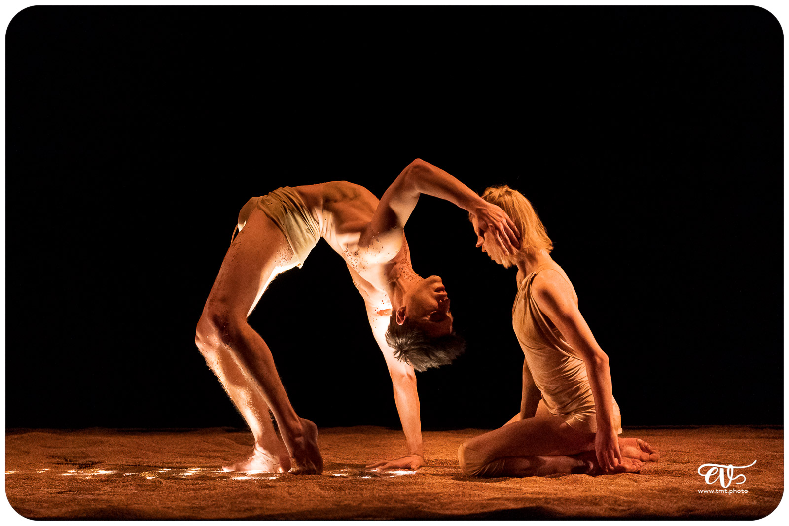 MY LAND (RECIRQUEL COMPANY)